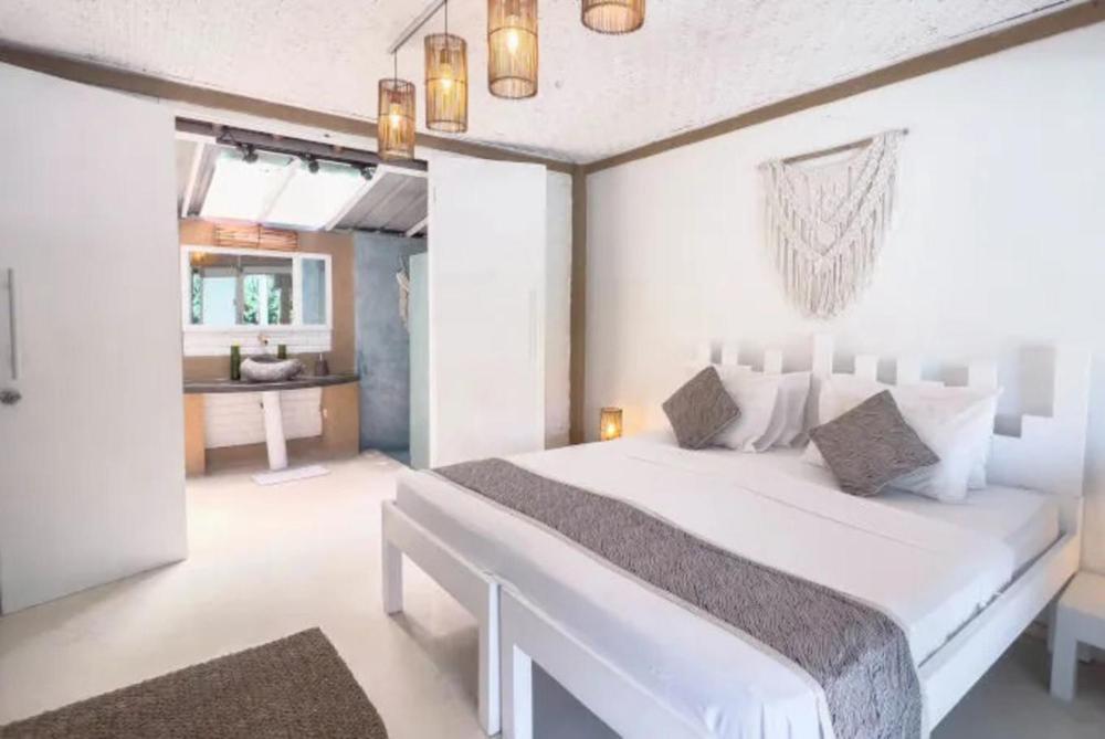 The Green Room Seminyak Экстерьер фото